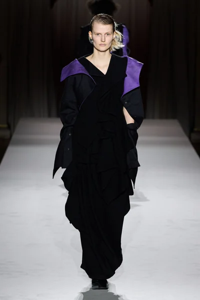 Look 22